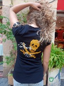 Camiseta manga corta con diseño de pirata 100% algodón GOTS