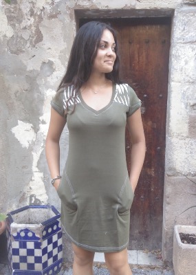 Vestido túnica con cuello pico - Tropical Style